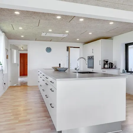Semesterbostad Emin - 100m From The Sea By Interhome Nordenbro Vesteregn